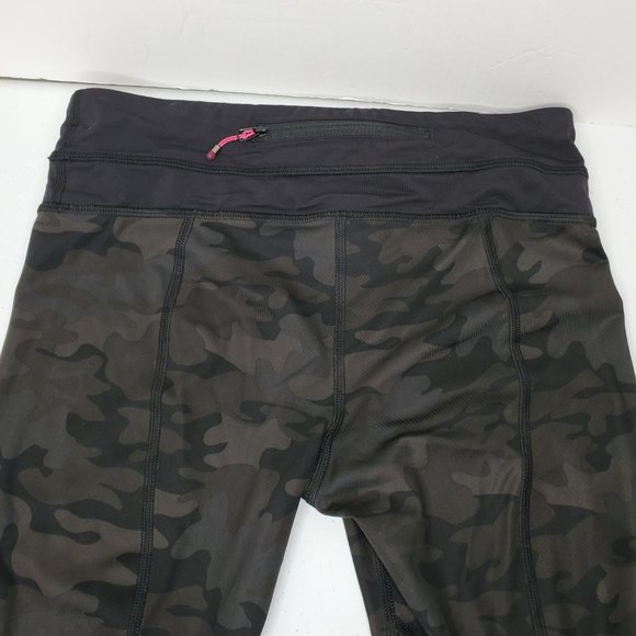 Lululemon Incognito Camo Multi Color Cropped Tight Legging Nulux SIZE 4. - Picture 9 of 15